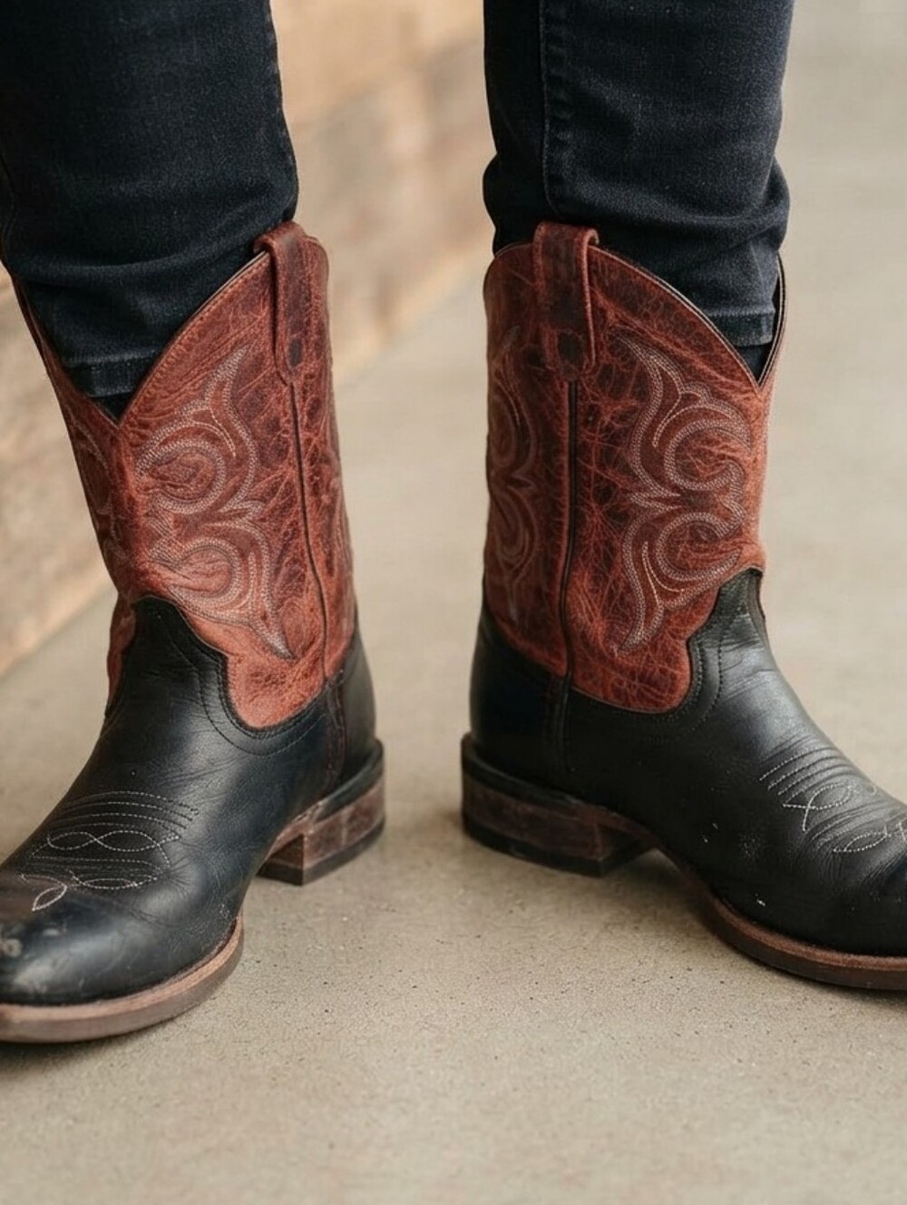 Old West Broad Square Toe Western Cowboy Boots Black & Maroon 2.5D Youth Size